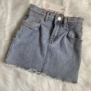 GB Girls Light Denim Raw Hem Jean Skirt- Size 5